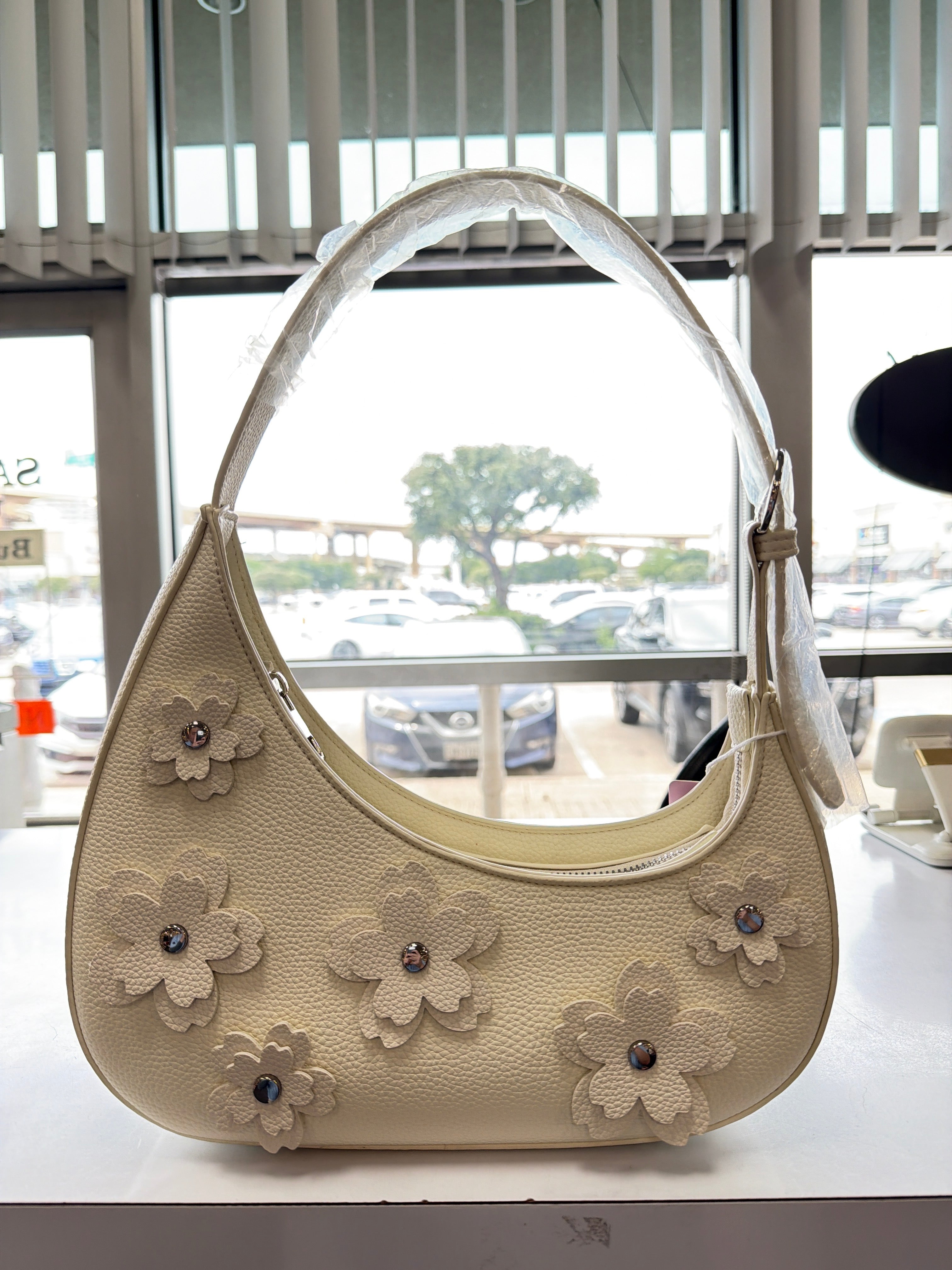 The Floral Crescent Shoulder Bag (Ivory) – Sam Moon Trading