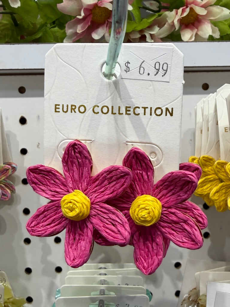 Pink Raffia Flower Studs – Sam Moon Trading