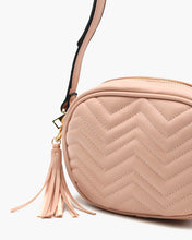 Load image into Gallery viewer, Quilted Shoulder Bag with Tassel
