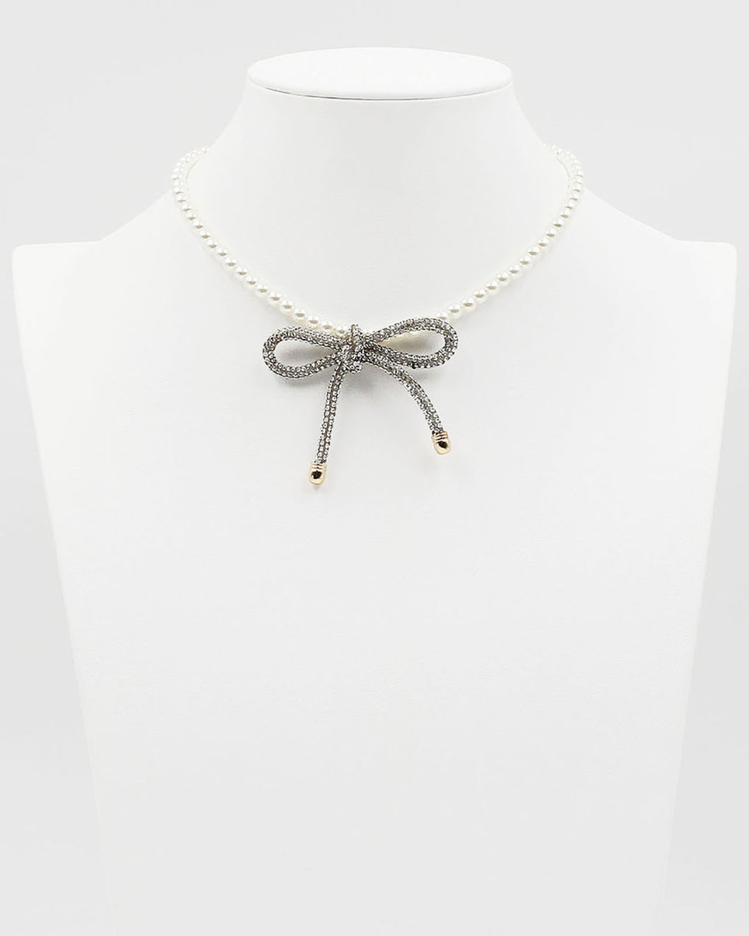 Pearl Beaded Bow Necklace