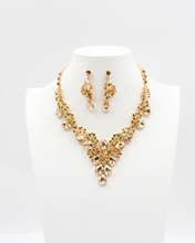 Load image into Gallery viewer, Gold Rhinestone Set
