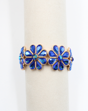 Load image into Gallery viewer, Blue Flower Bracelet

