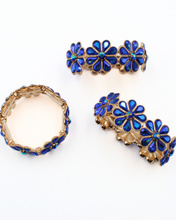 Load image into Gallery viewer, Blue Flower Bracelet
