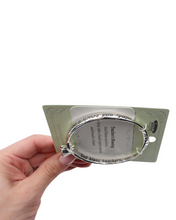 Load image into Gallery viewer, Teacher&#39;s Blessing Bangle
