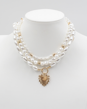 Load image into Gallery viewer, Heart of Pearl Necklace
