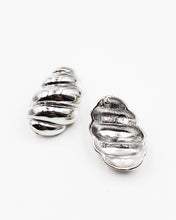 Load image into Gallery viewer, Dome Shaped High Polished Earrings
