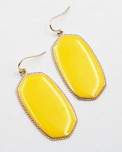 Load image into Gallery viewer, Epoxy Finished Golden Edge Earrings
