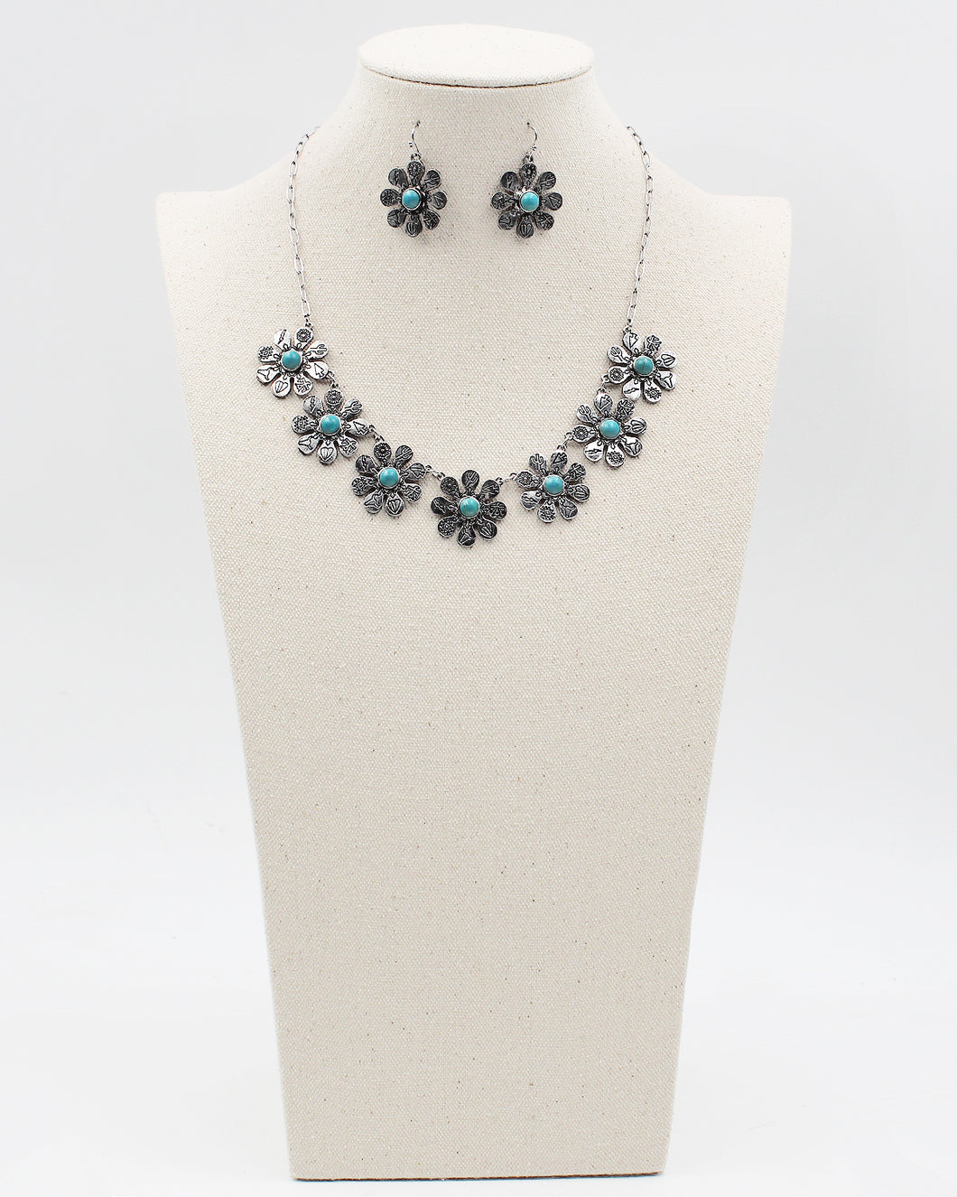 Flower Necklace Set with Stone Center