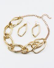 Load image into Gallery viewer, Double Linked Chain Necklace Set
