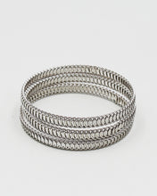 Load image into Gallery viewer, Triple Layered Textured Metal Bangles Set
