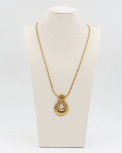 Load image into Gallery viewer, Teardrop Textured Pendant Necklace with Rope Chain
