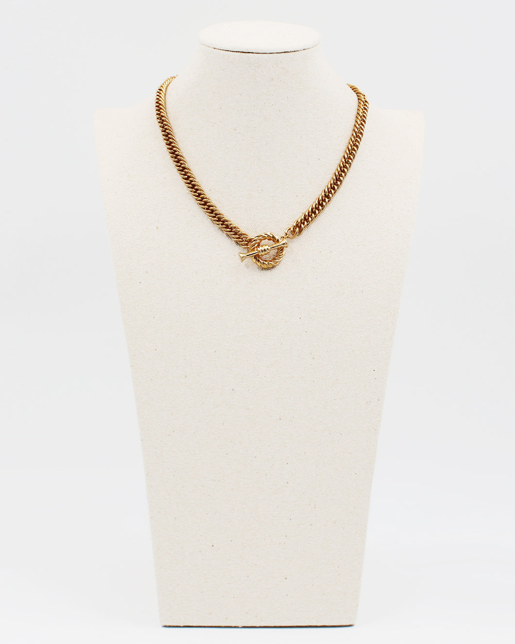 Toggle Front Chain Necklace