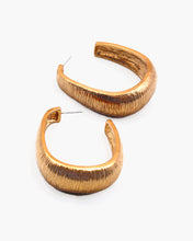 Load image into Gallery viewer, Textured Metal Squared Hoop Earrings
