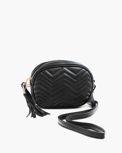 Load image into Gallery viewer, Quilted Shoulder Bag with Tassel
