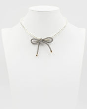 Load image into Gallery viewer, Pearl Beaded Bow Necklace
