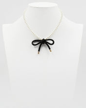 Load image into Gallery viewer, Pearl Beaded Bow Necklace
