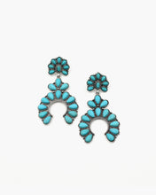 Load image into Gallery viewer, Western Turquoise Earrings
