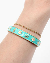 Load image into Gallery viewer, Summer Floral Bangle
