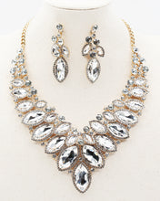 Load image into Gallery viewer, Faceted Jumbo Stone Evening Necklace Set

