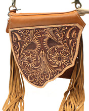 Load image into Gallery viewer, Floral Western Fringe Handbag
