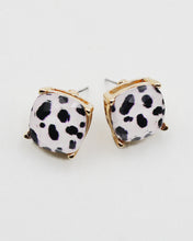 Load image into Gallery viewer, Wild Animal Print Faceted Square Stud Earrings
