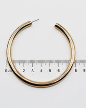 Load image into Gallery viewer, 80mm Shiny Metal Hoop Earrings
