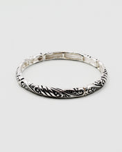 Load image into Gallery viewer, Classic Patterned Stretch Bangle Bracelet
