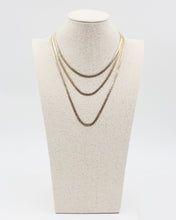 Load image into Gallery viewer, Triple Layered Harringbone Chain Necklace
