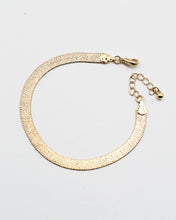 Load image into Gallery viewer, Omega Chain Link Bracelet
